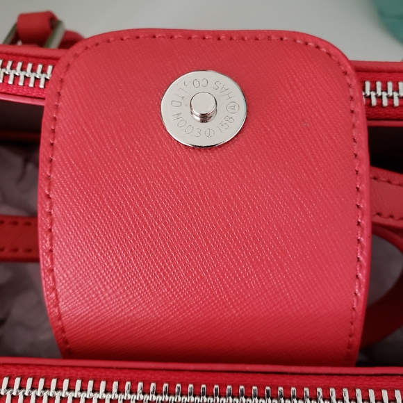 BRAND NEW Calvin Klein Handbag 11/10 - Picture 6 of 9